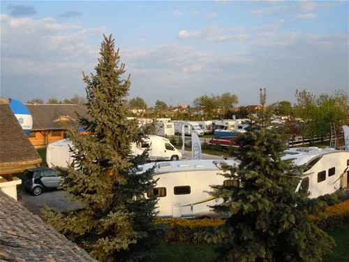 camping-kaputy-222-kaputy-k-warszawy-wbv5p