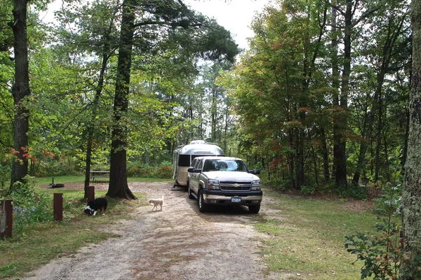 winnie-dam-campground-deer-river-zccrq