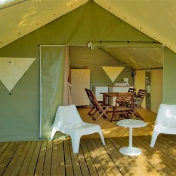 camping-porte-des-vosges-bulgnville-wrmlx