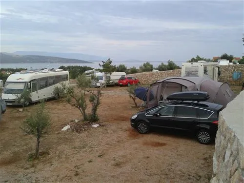 camping-bor-krk-pjymj