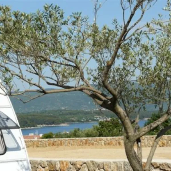 camping-bor-krk-uqk70