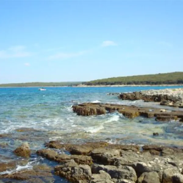 camping-colone-bale-a9aww