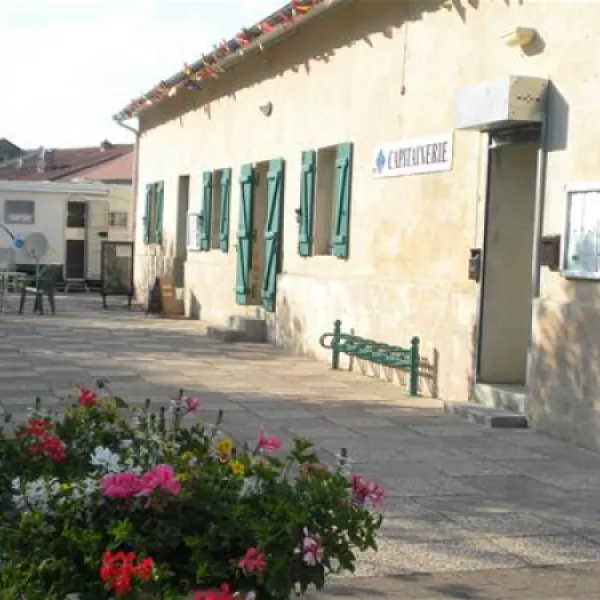 camping-municipal-campingcars-uniquement-stenay-ttftm