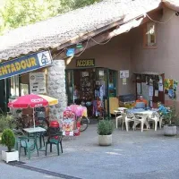 camping-le-ventadour-ardche-yuetl