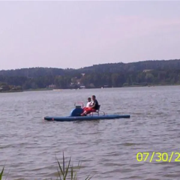 camp-borny-stare-splavy-m6txc