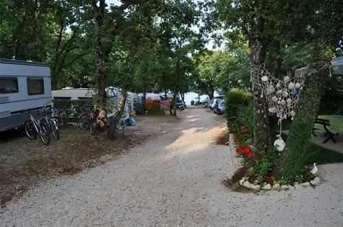 naturist-camping-solaris-porectar-tkija