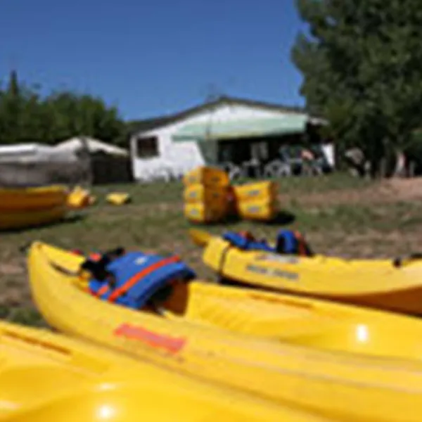 camping-municipal-de-villeneuve-sur-tarn-curvalle-cqg81
