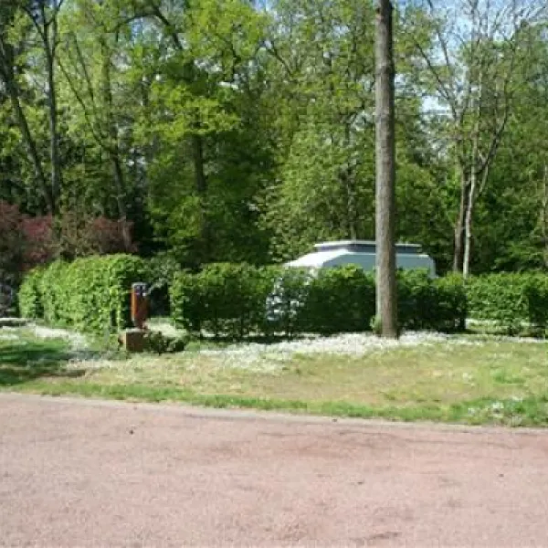 camping-municipal-olivet-x2u8q