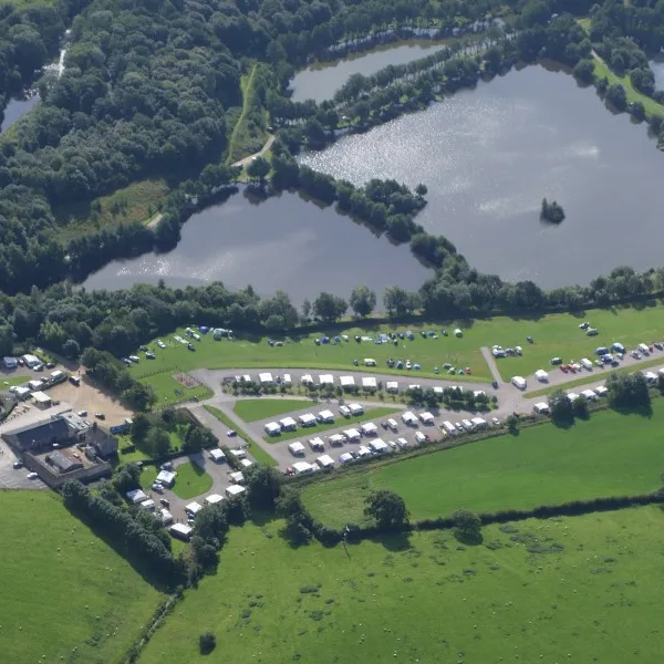 wyreside-lakes-fishery-lancaster-q9rjy