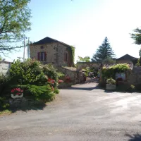 camping-les-hauts-de-ratebout-belves-g4drh