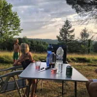 camping-les-hauts-de-ratebout-belves-we0ew