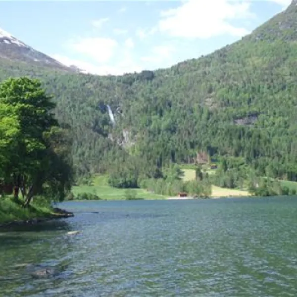 mindresunde-camping-stryn-a0zbs