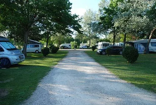 camping-le-moulin-fort-francueil-chenonceaux-y7ldo