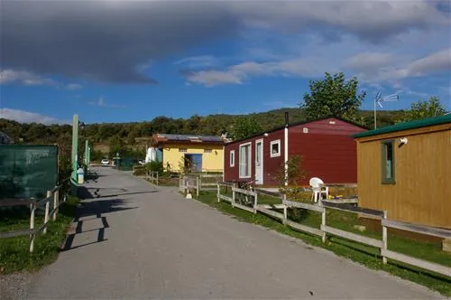 camping-el-roble-verde-ribera-alta-qomuu