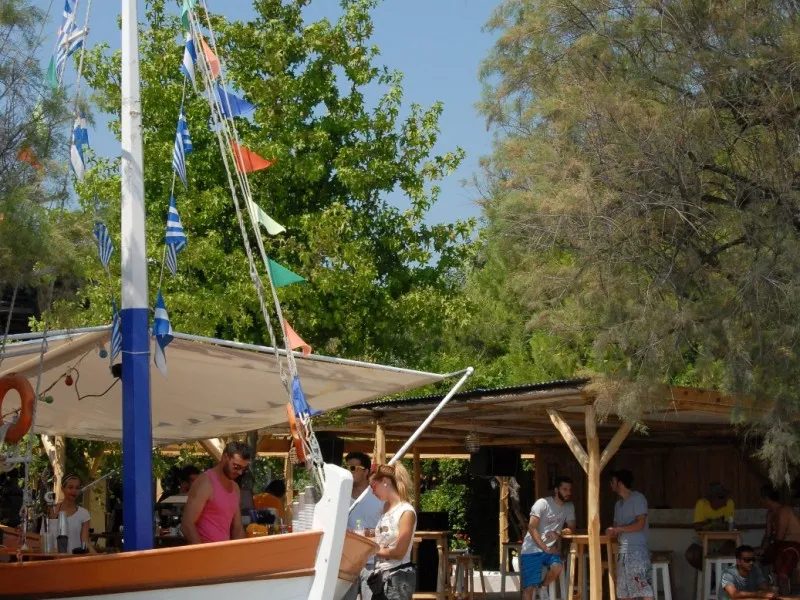 castle-camping-neos-panteleimon-beach-kcv9t