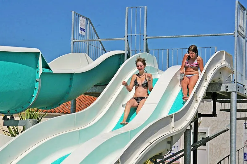 camping-le-cottage-fleuri-la-tranche-sur-mer-gevhc