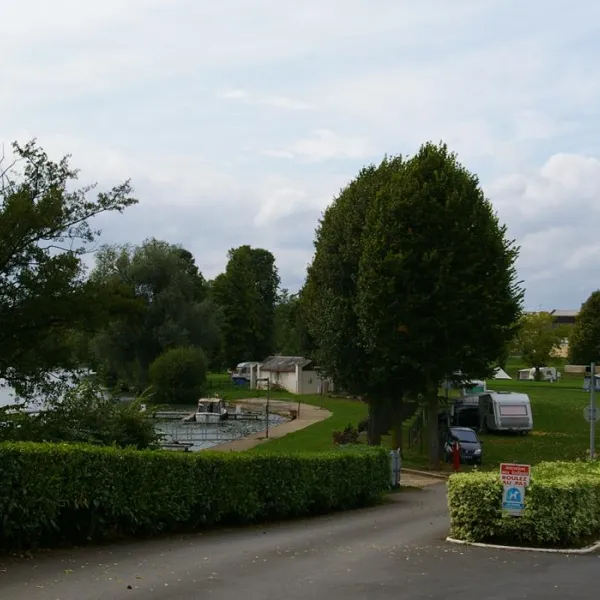 camping-municipal-de-la-prairie-sedan-1rnur