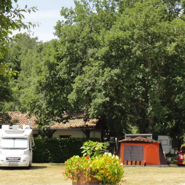 camping-de-bilos-salles-p8gza