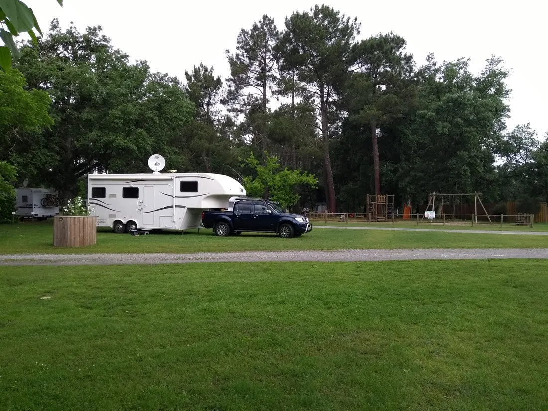 camping-de-bilos-salles-wj9bd