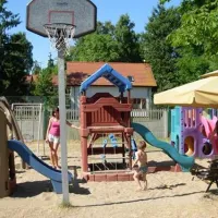 camping-rodzinny-mielno-uihkf