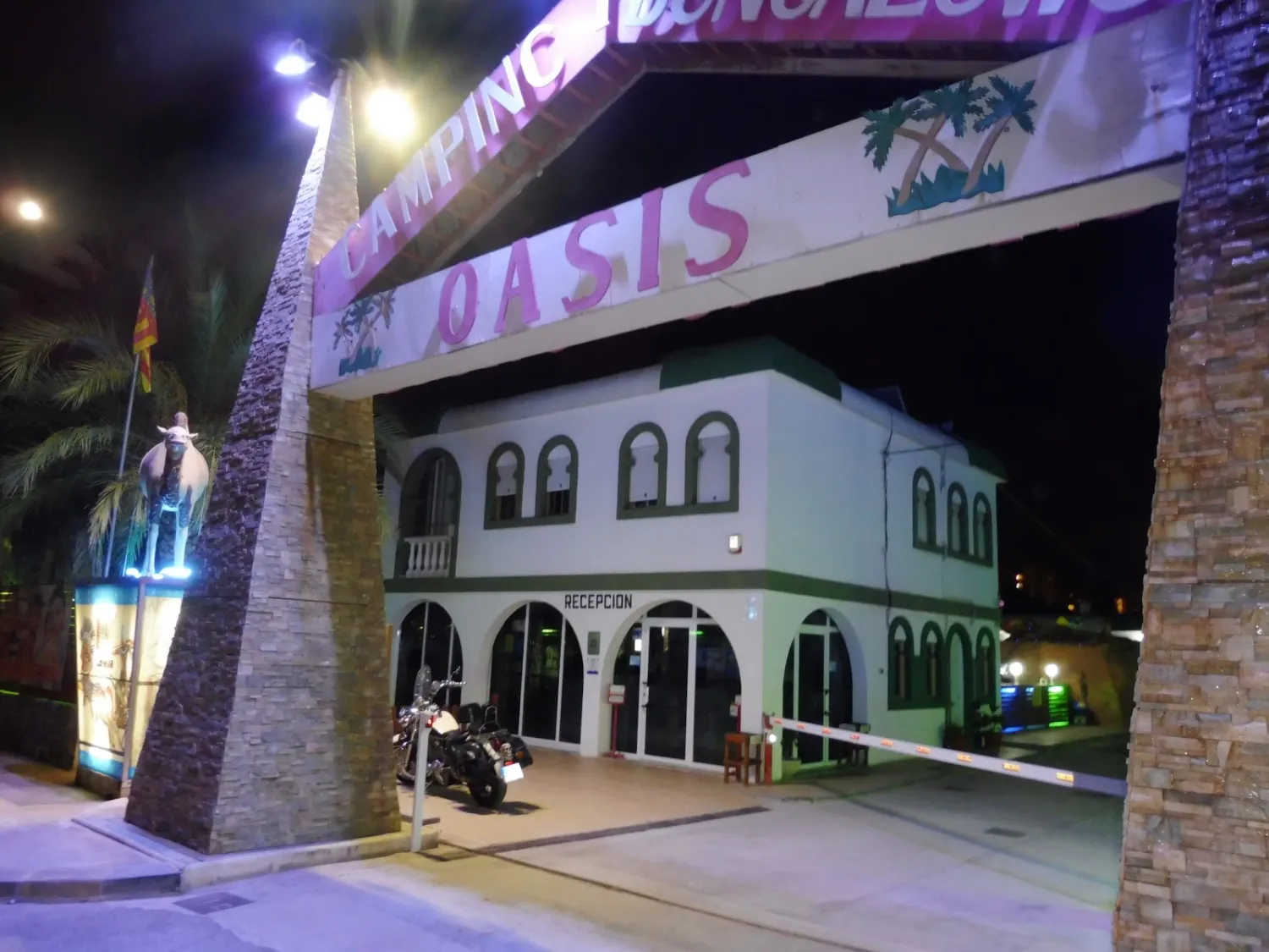 camping-oasis-mar-montroig-del-camp-bp3xj