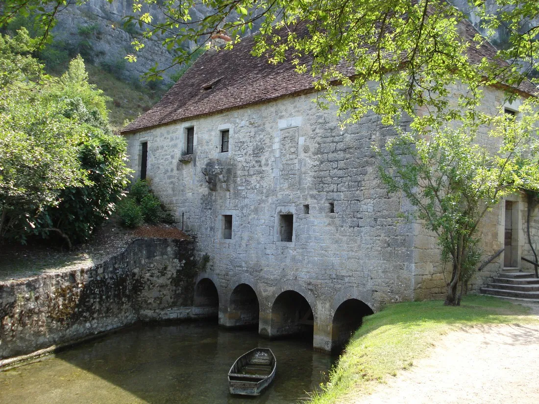 camping-sites-et-paysages-les-hirondelles-loupiac-cfc83