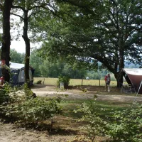 camping-sites-et-paysages-les-hirondelles-loupiac-hdqlt
