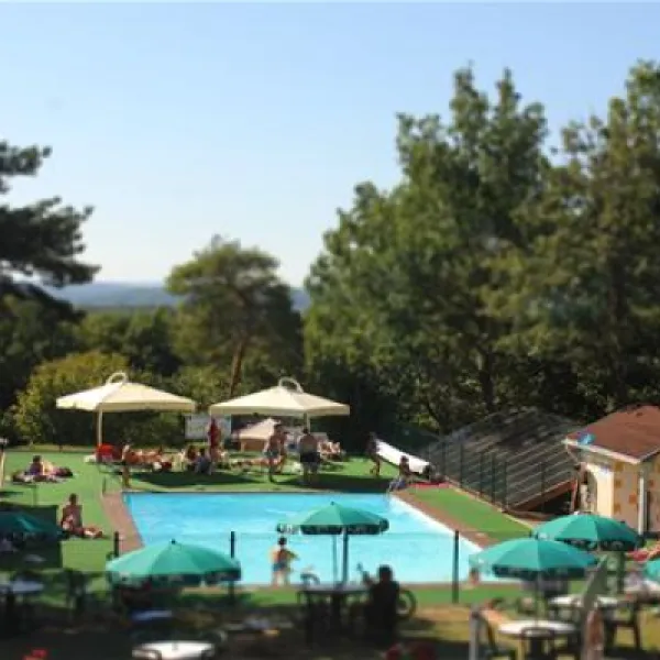camping-sites-et-paysages-les-hirondelles-loupiac-igjhd