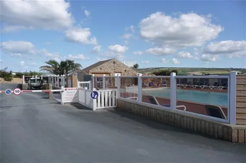 camping-le-ranch-le-rozel-whqwp