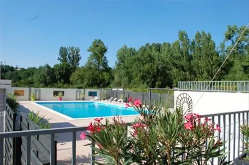 camping-le-soleil-des-bastides-cahuzac-sur-vere-vwrgz