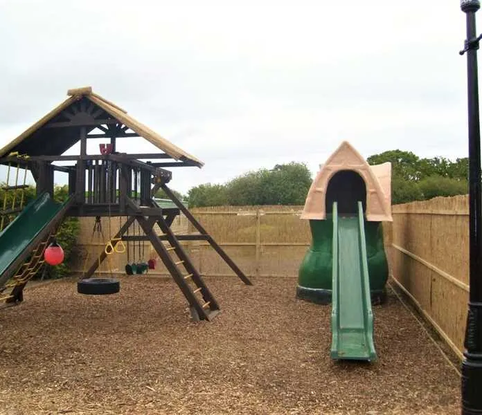 herston-caravan-and-camp-site-dorset-qxy2h