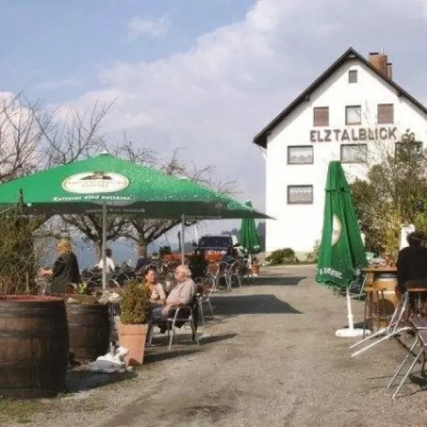 camping-elztalblick-waldkirch-qji6g