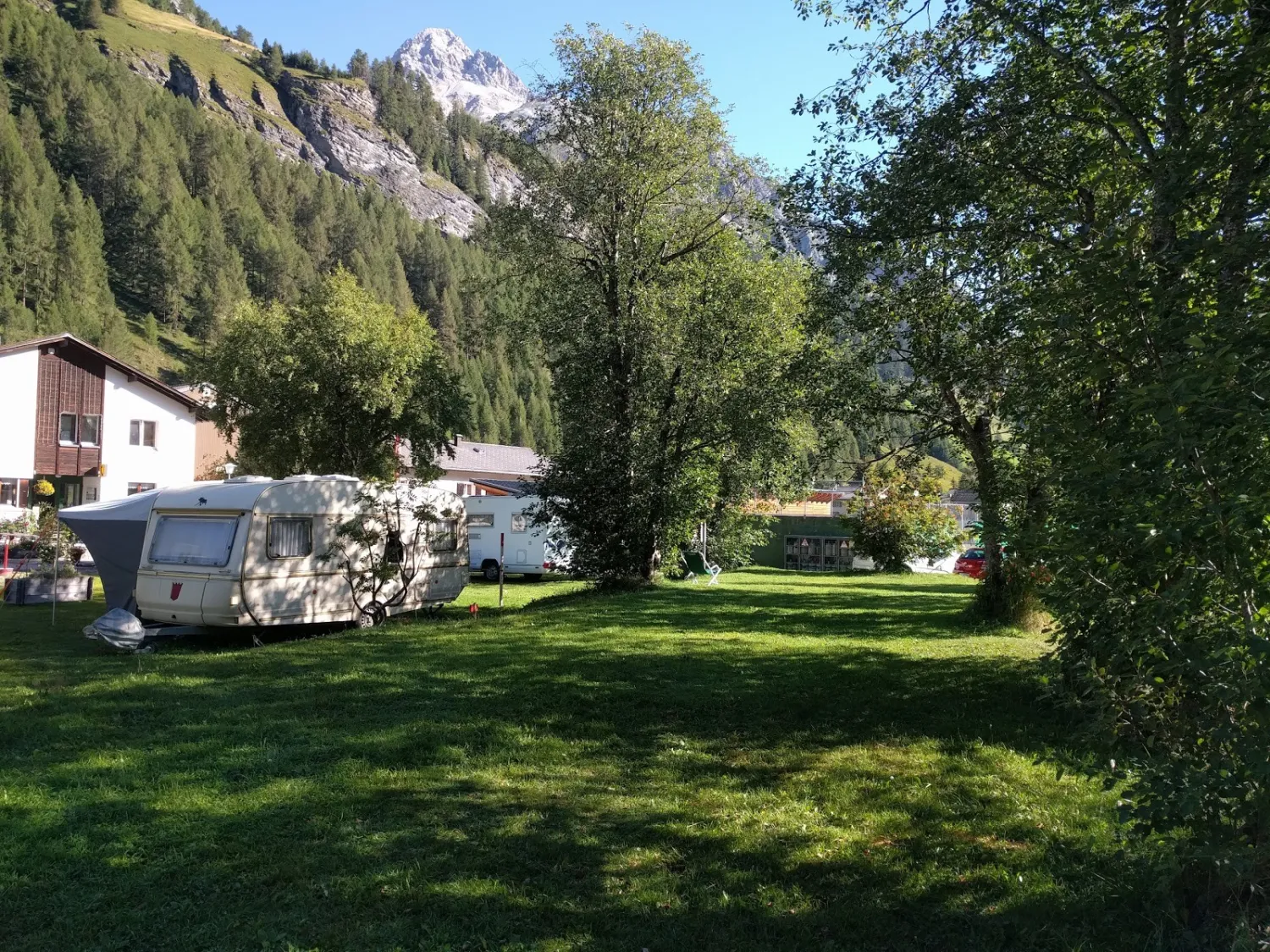 camping-auf-dem-sand-splgen-1iwzx