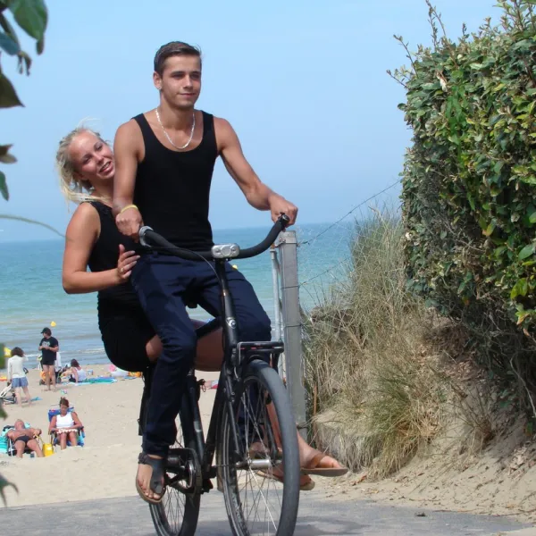 camping-le-point-du-jour-merville-franceville-plage-h2ppe