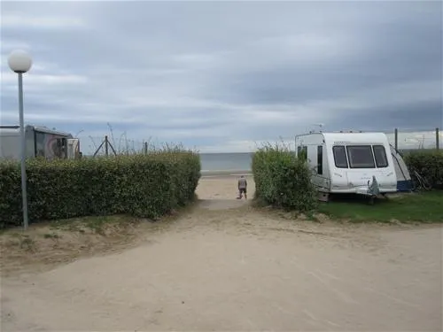 camping-le-point-du-jour-merville-franceville-plage-tr8li