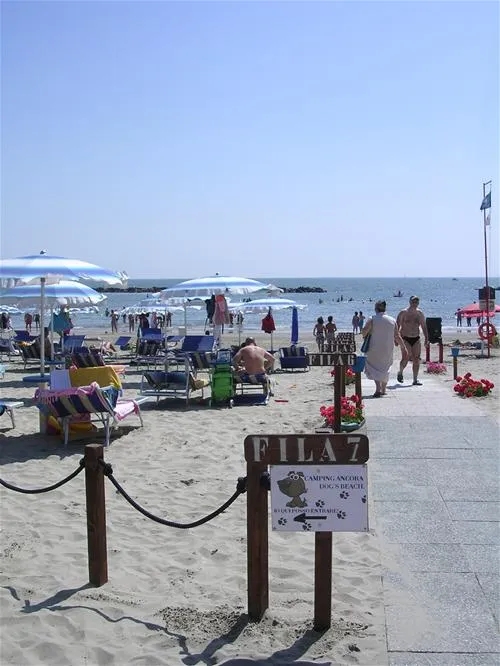 campeggio-ancora-lido-degli-scacchi-comacchio-blm2m