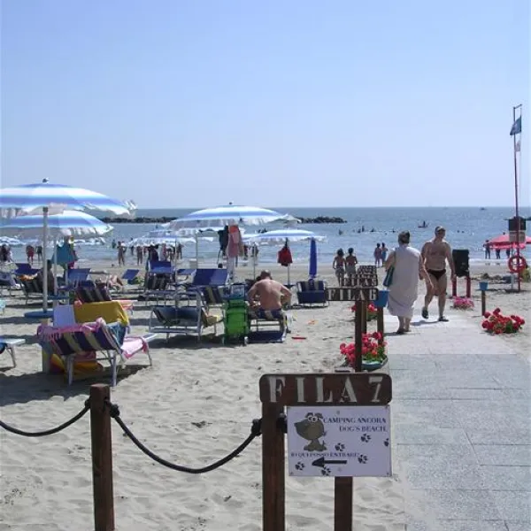 campeggio-ancora-lido-degli-scacchi-comacchio-blm2m