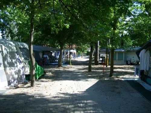 campeggio-ancora-lido-degli-scacchi-comacchio-lcrtj