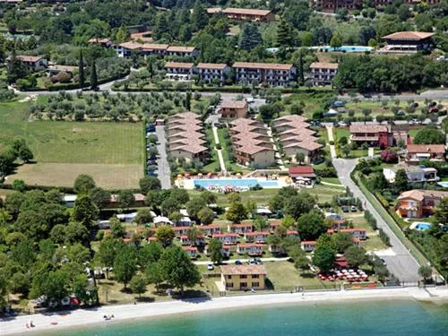 camping-onda-blu-manerba-del-garda-d4f98