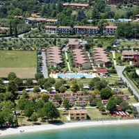 camping-onda-blu-manerba-del-garda-d4f98