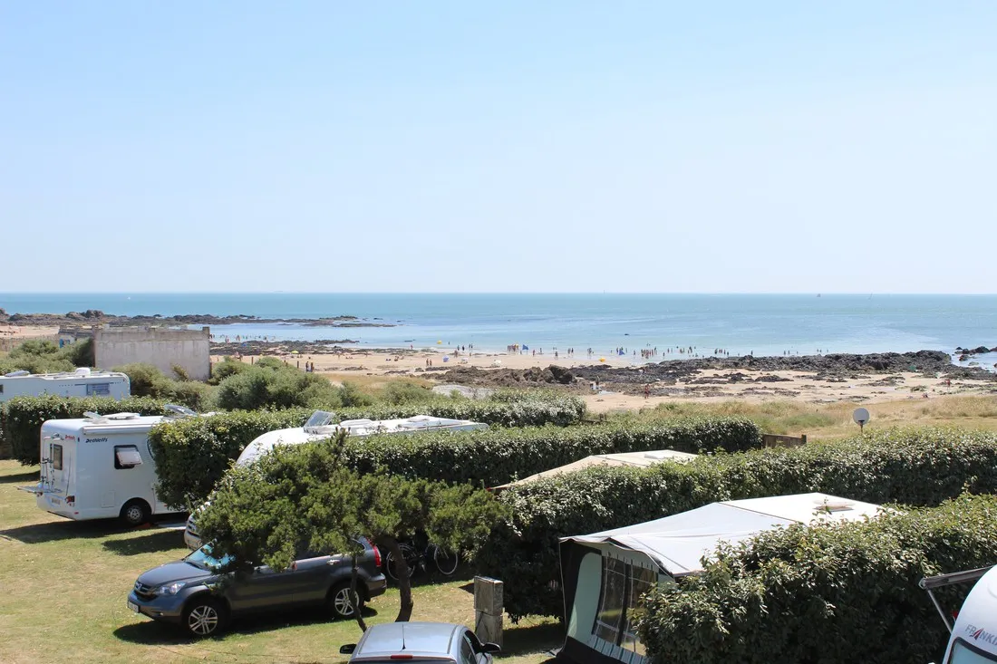 camping-la-govelle-batz-sur-mer-qqnwp