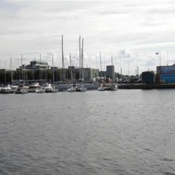 pirita-harbor-camping-tallin-egyja