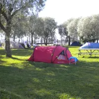 pirita-harbor-camping-tallin-qnxyu