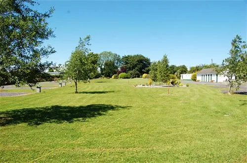 willowbrook-ballaghaderreen-o5xlj