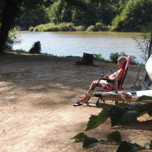 camping-beau-rivage-cardet-24n6i