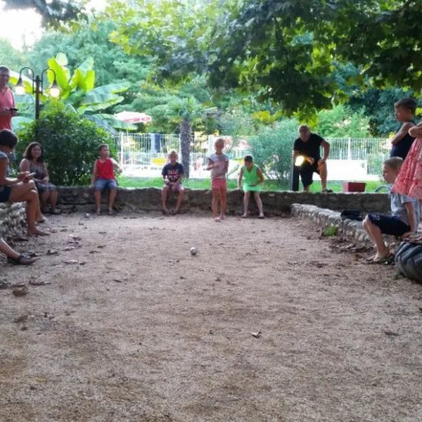 camping-beau-rivage-cardet-bxnrp