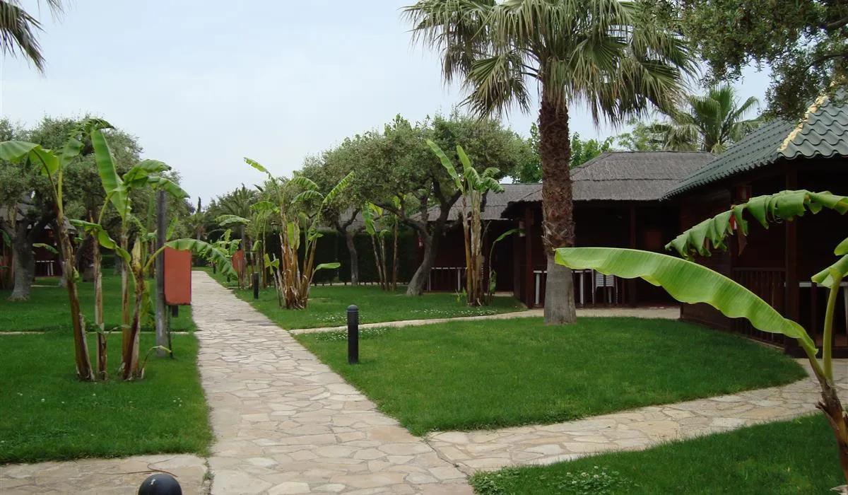 els-prats-village-beach-camping-park-miamiplatja-uvgxg