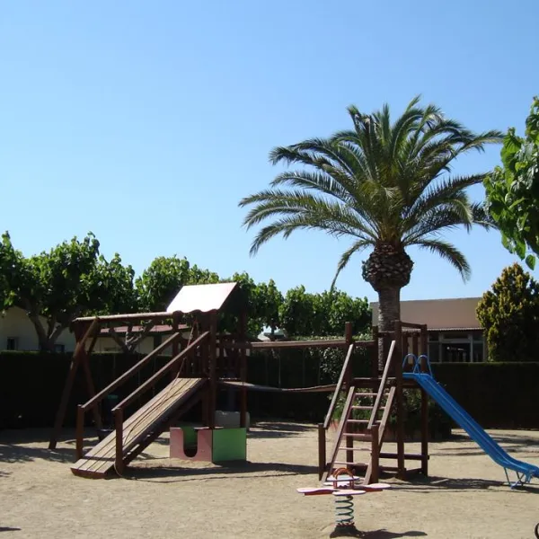 camping-playa-cambrilsdon-camilo-cambrils-vixzl