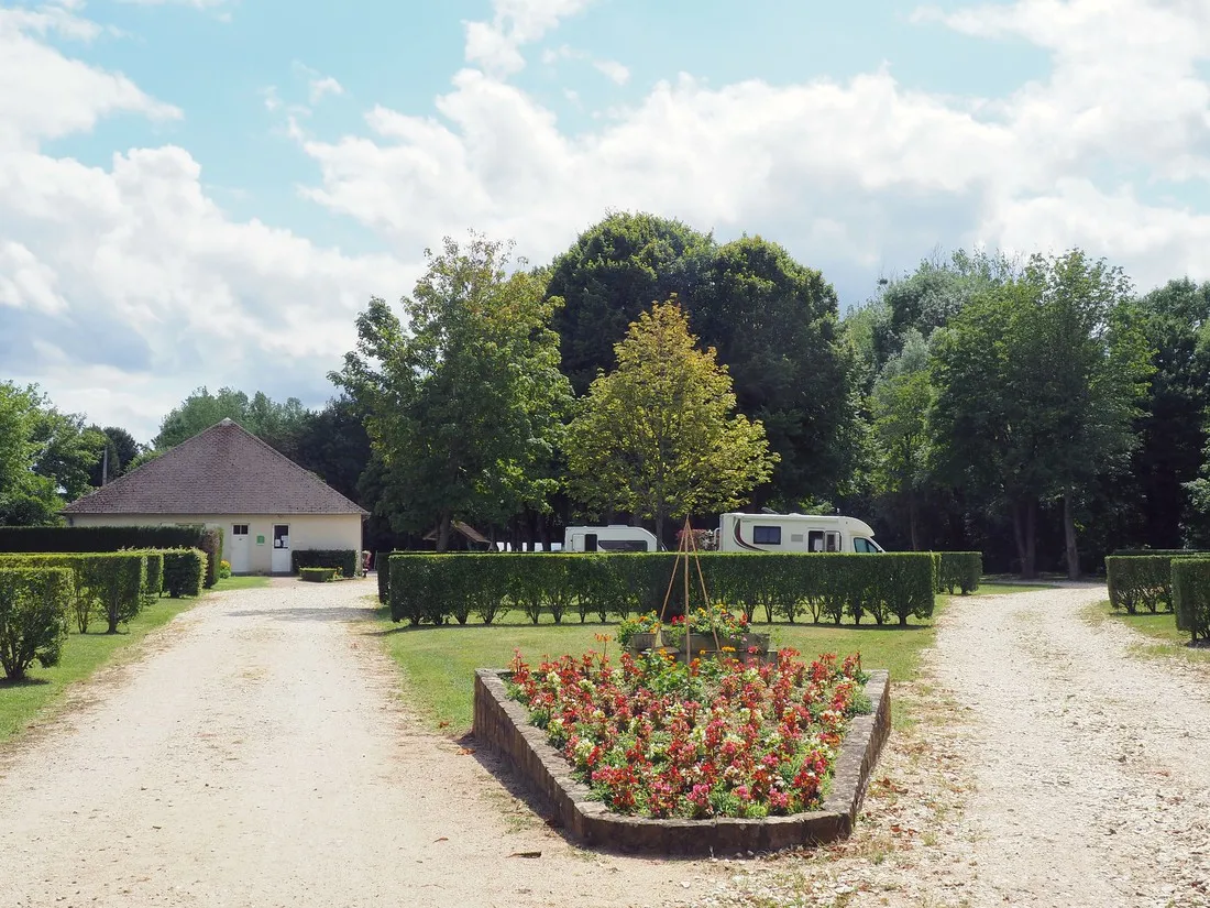 camping-municipal-de-la-lanciere-chatillon-coligny-o2ejj
