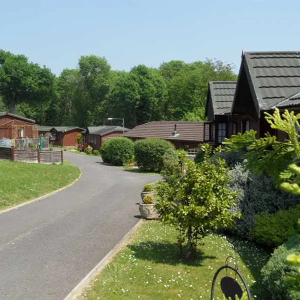 normanhurst-court-caravan-club-site-battle-vbpfl